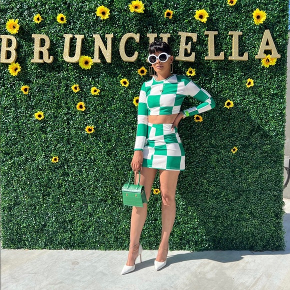 green/white ,pattern type plaid, medium stretch, worn once, machine wash. - Picture 2 of 4